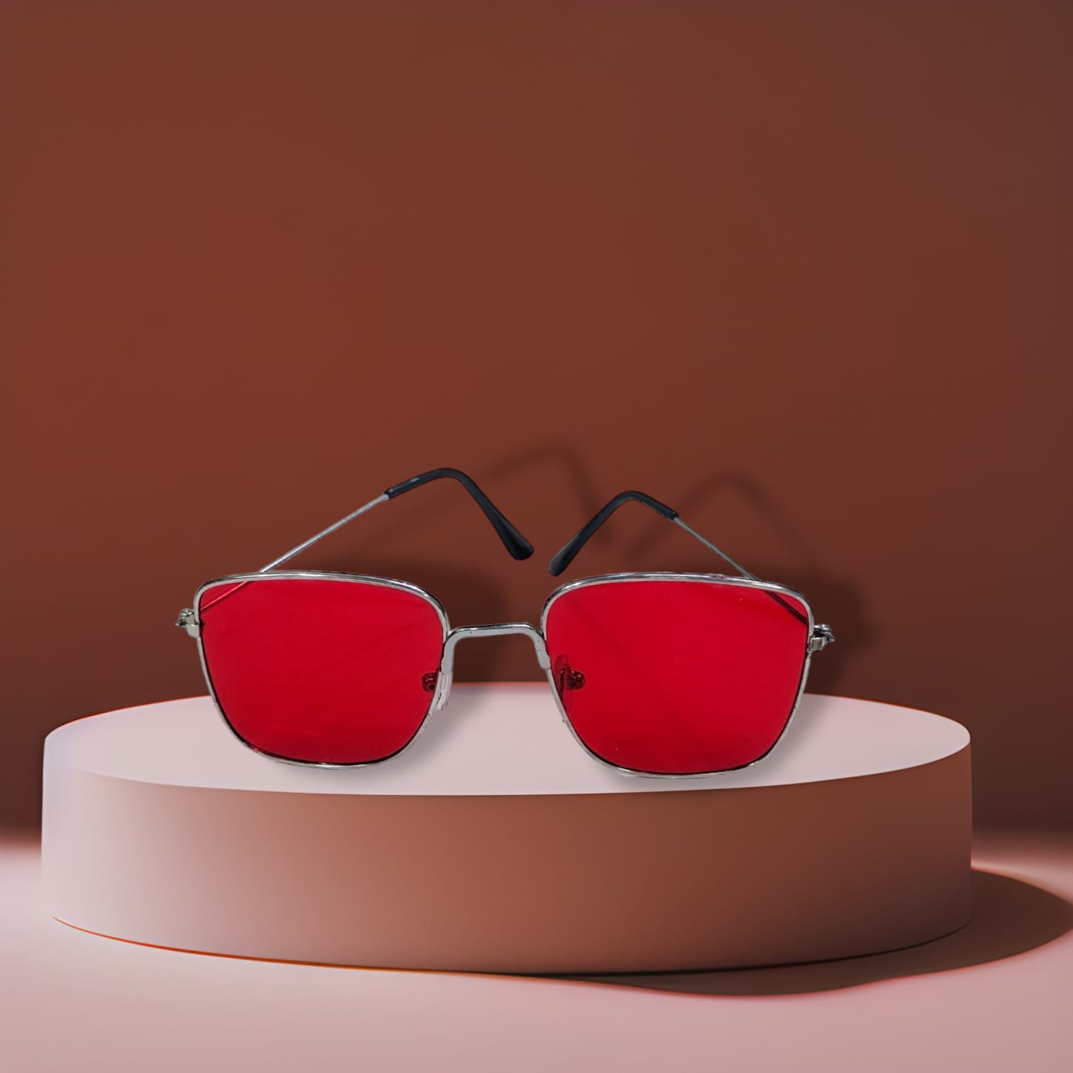 Unisex Sunglasses. Silver Color Metal Frame.